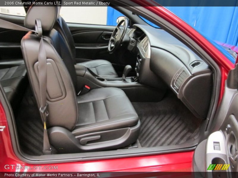 2006 Monte Carlo LTZ Ebony Interior