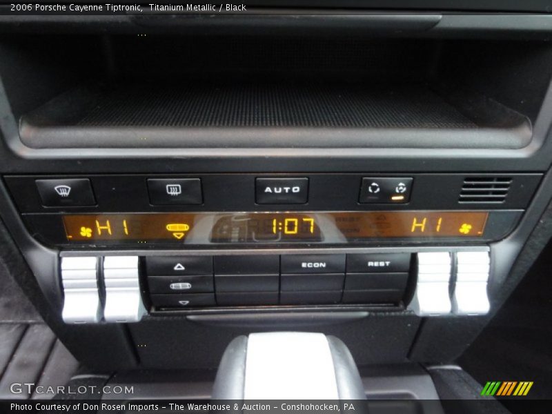 Titanium Metallic / Black 2006 Porsche Cayenne Tiptronic