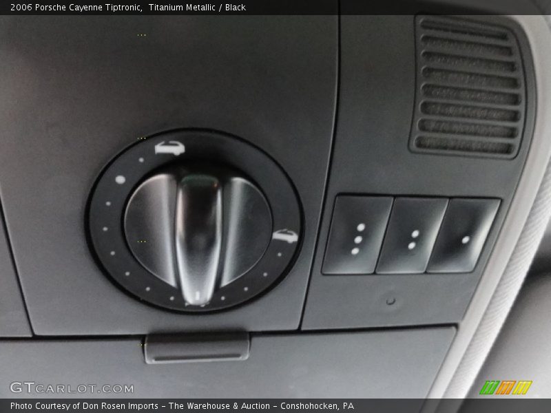 Titanium Metallic / Black 2006 Porsche Cayenne Tiptronic