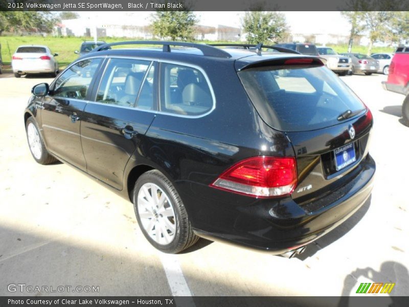 Black / Titan Black 2012 Volkswagen Jetta SE SportWagen