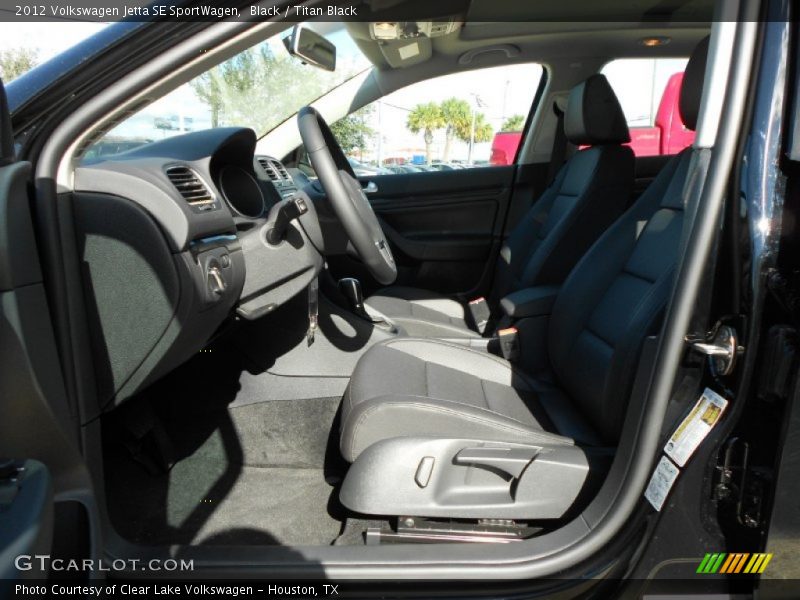Black / Titan Black 2012 Volkswagen Jetta SE SportWagen
