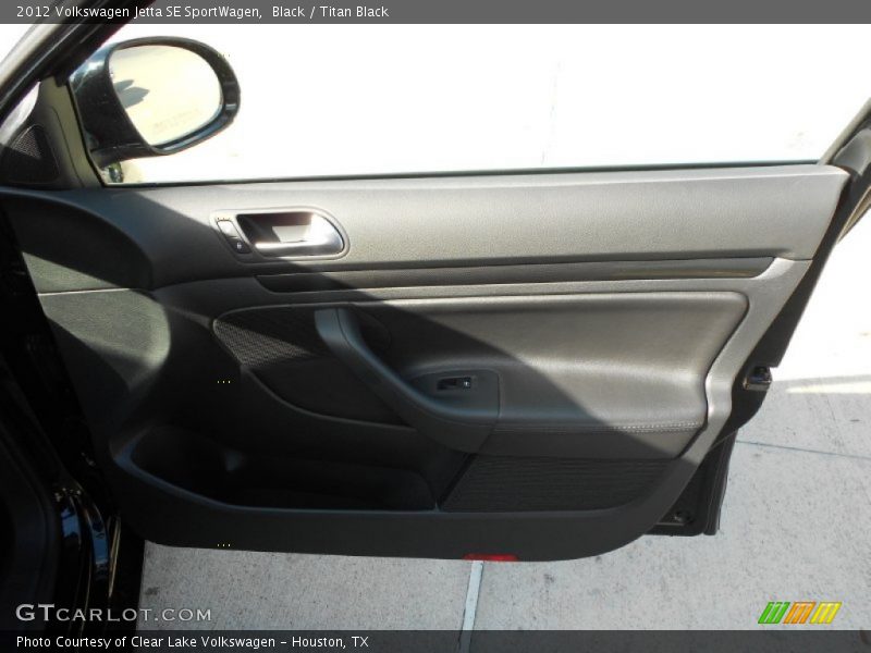 Black / Titan Black 2012 Volkswagen Jetta SE SportWagen