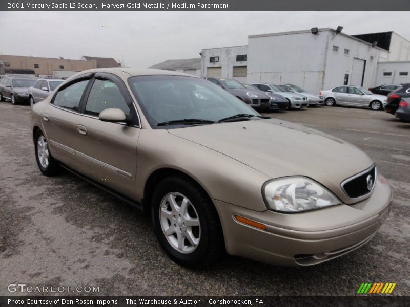 Front 3/4 View of 2001 Sable LS Sedan