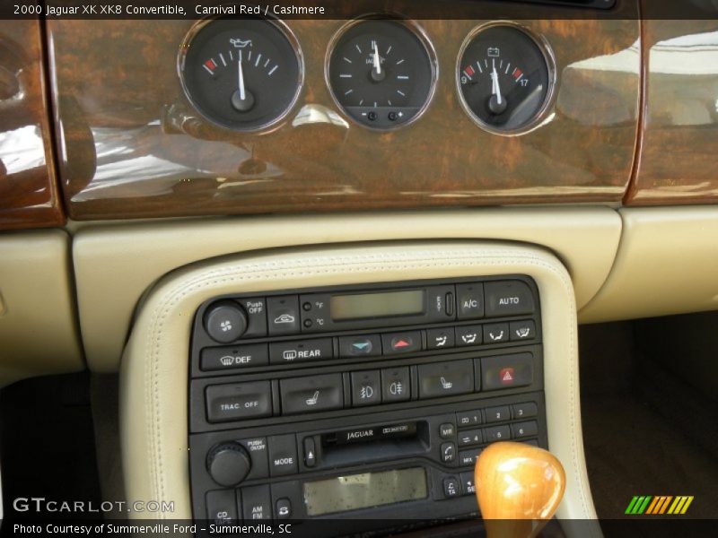 Controls of 2000 XK XK8 Convertible