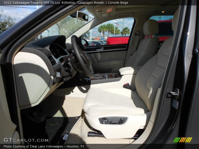 Galapagos Metallic / Cornsilk Beige 2012 Volkswagen Touareg VR6 FSI Lux 4XMotion