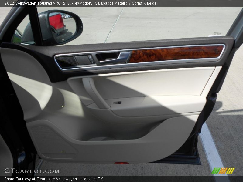 Galapagos Metallic / Cornsilk Beige 2012 Volkswagen Touareg VR6 FSI Lux 4XMotion