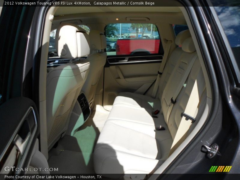 Galapagos Metallic / Cornsilk Beige 2012 Volkswagen Touareg VR6 FSI Lux 4XMotion