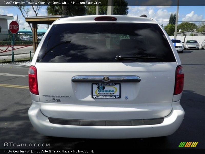 Stone White / Medium Slate Gray 2007 Chrysler Town & Country