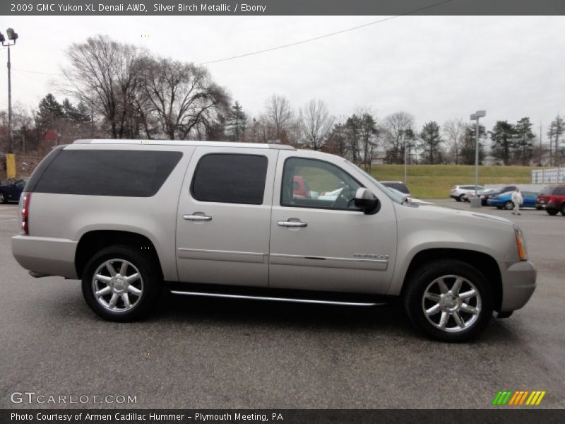 Silver Birch Metallic / Ebony 2009 GMC Yukon XL Denali AWD