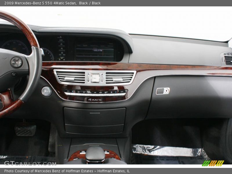 Black / Black 2009 Mercedes-Benz S 550 4Matic Sedan
