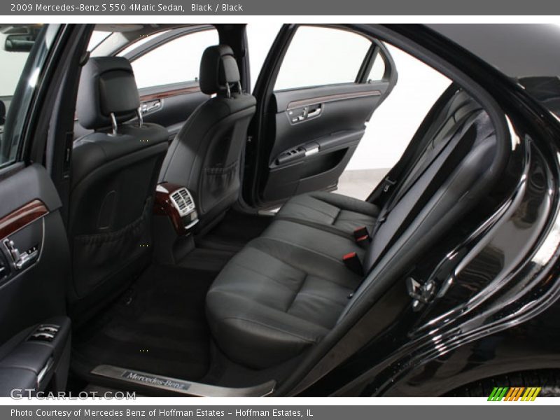 Black / Black 2009 Mercedes-Benz S 550 4Matic Sedan