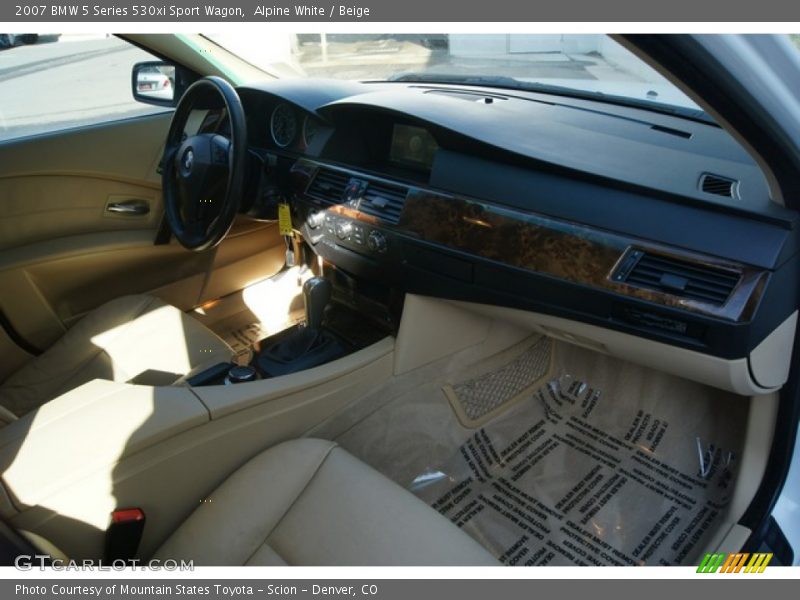 Alpine White / Beige 2007 BMW 5 Series 530xi Sport Wagon