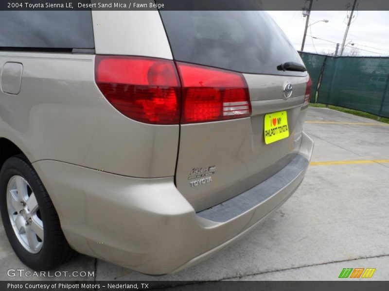 Desert Sand Mica / Fawn Beige 2004 Toyota Sienna LE