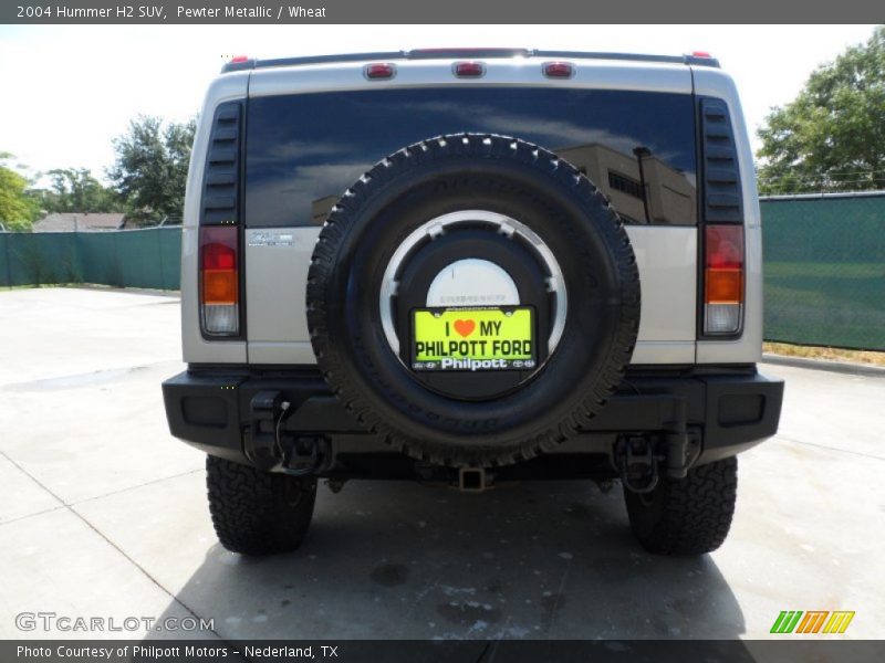 Pewter Metallic / Wheat 2004 Hummer H2 SUV