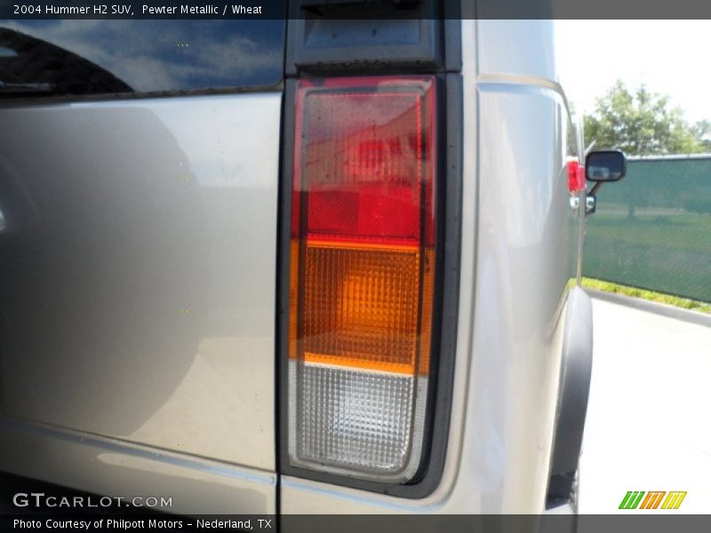 Pewter Metallic / Wheat 2004 Hummer H2 SUV