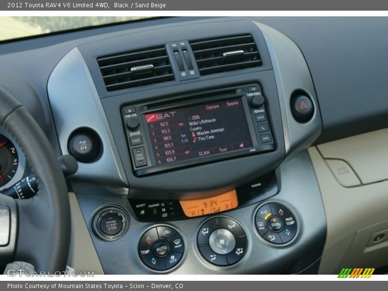 Controls of 2012 RAV4 V6 Limited 4WD