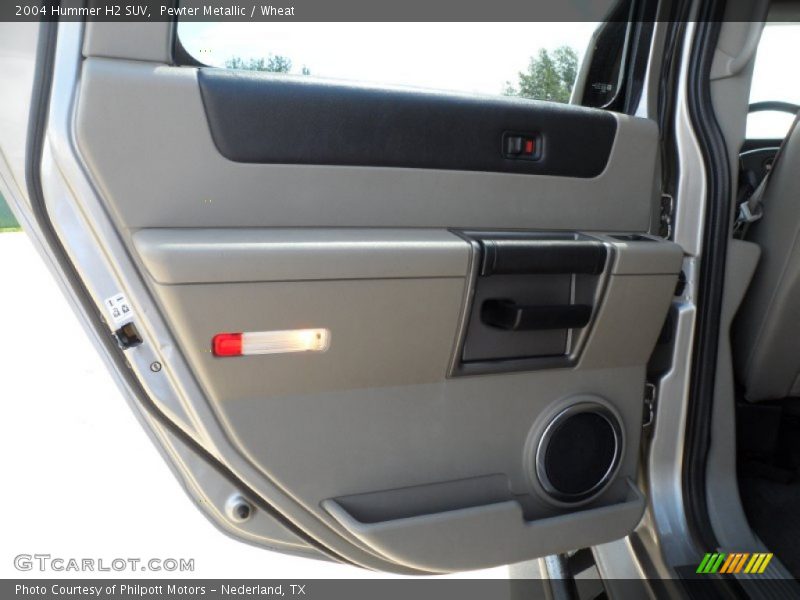 Pewter Metallic / Wheat 2004 Hummer H2 SUV