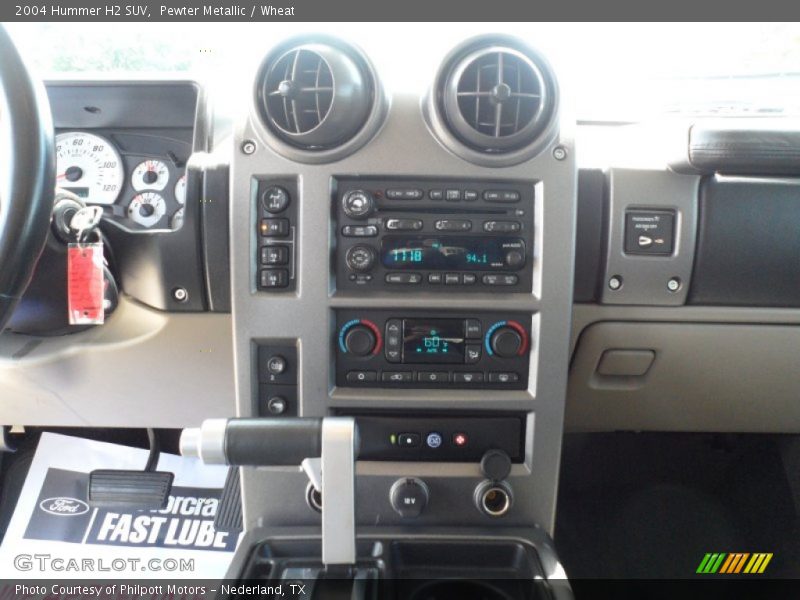 Controls of 2004 H2 SUV