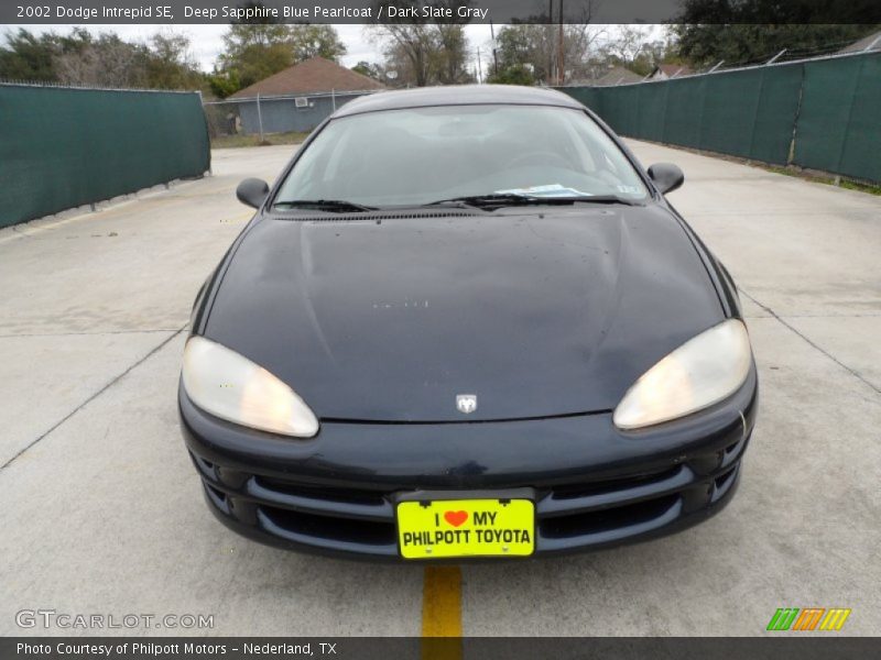 Deep Sapphire Blue Pearlcoat / Dark Slate Gray 2002 Dodge Intrepid SE
