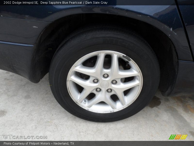 Deep Sapphire Blue Pearlcoat / Dark Slate Gray 2002 Dodge Intrepid SE