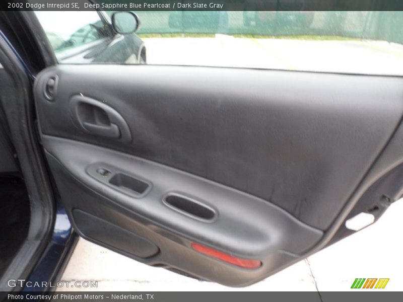 Deep Sapphire Blue Pearlcoat / Dark Slate Gray 2002 Dodge Intrepid SE