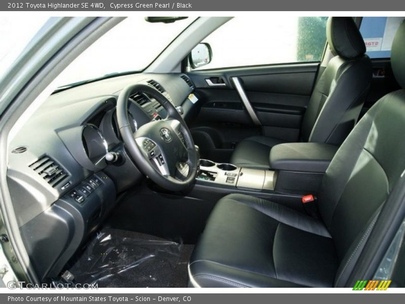 Cypress Green Pearl / Black 2012 Toyota Highlander SE 4WD