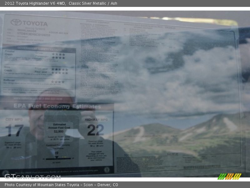 Classic Silver Metallic / Ash 2012 Toyota Highlander V6 4WD