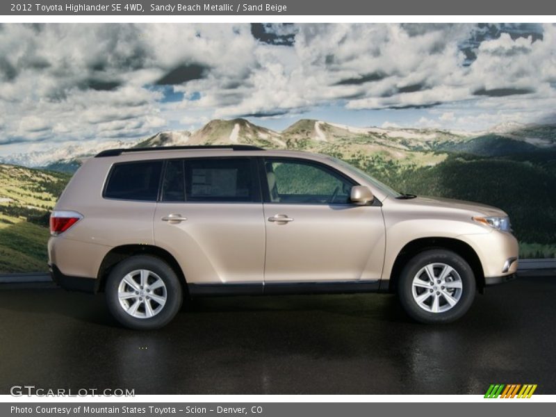 Sandy Beach Metallic / Sand Beige 2012 Toyota Highlander SE 4WD