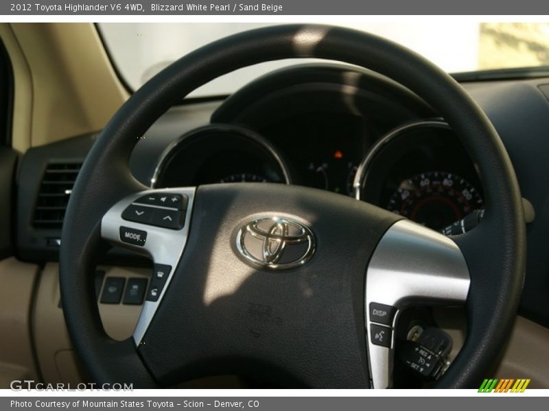 Blizzard White Pearl / Sand Beige 2012 Toyota Highlander V6 4WD