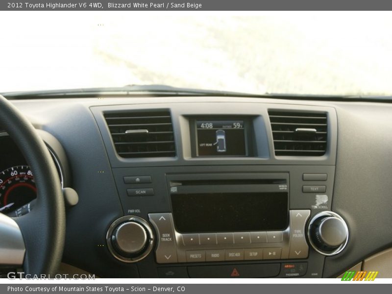 Blizzard White Pearl / Sand Beige 2012 Toyota Highlander V6 4WD
