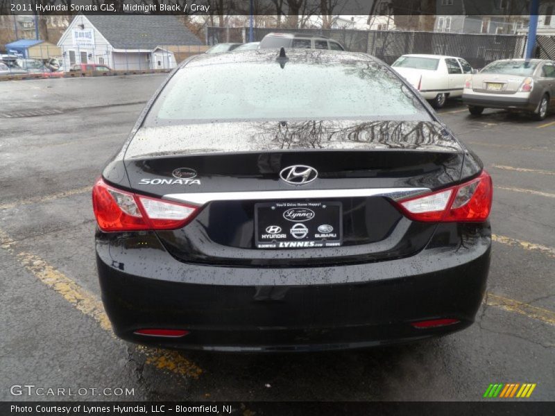 Midnight Black / Gray 2011 Hyundai Sonata GLS