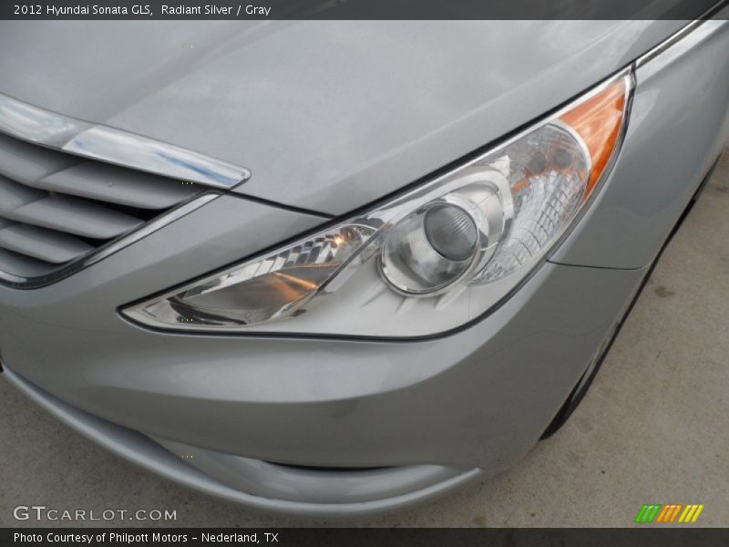 Radiant Silver / Gray 2012 Hyundai Sonata GLS