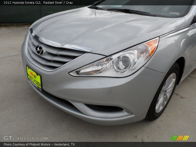 Radiant Silver / Gray 2012 Hyundai Sonata GLS