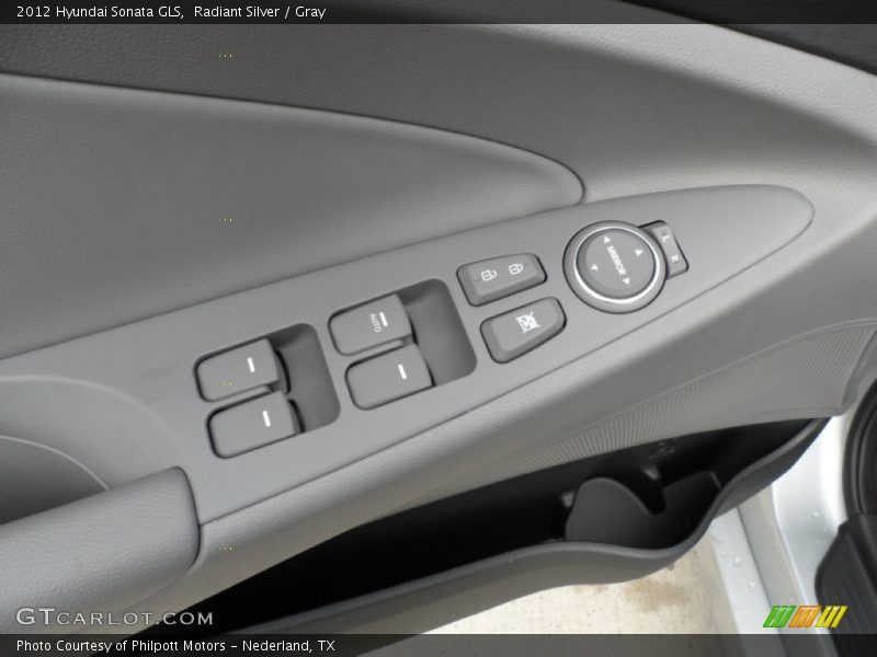Radiant Silver / Gray 2012 Hyundai Sonata GLS
