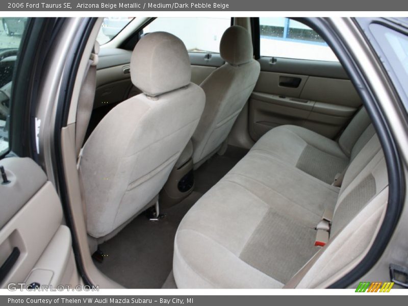 Arizona Beige Metallic / Medium/Dark Pebble Beige 2006 Ford Taurus SE