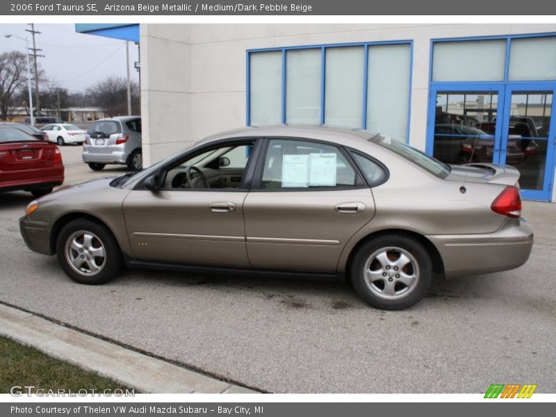 Arizona Beige Metallic / Medium/Dark Pebble Beige 2006 Ford Taurus SE