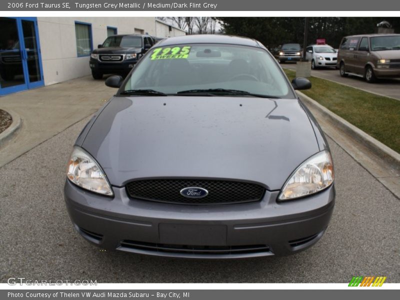 Tungsten Grey Metallic / Medium/Dark Flint Grey 2006 Ford Taurus SE
