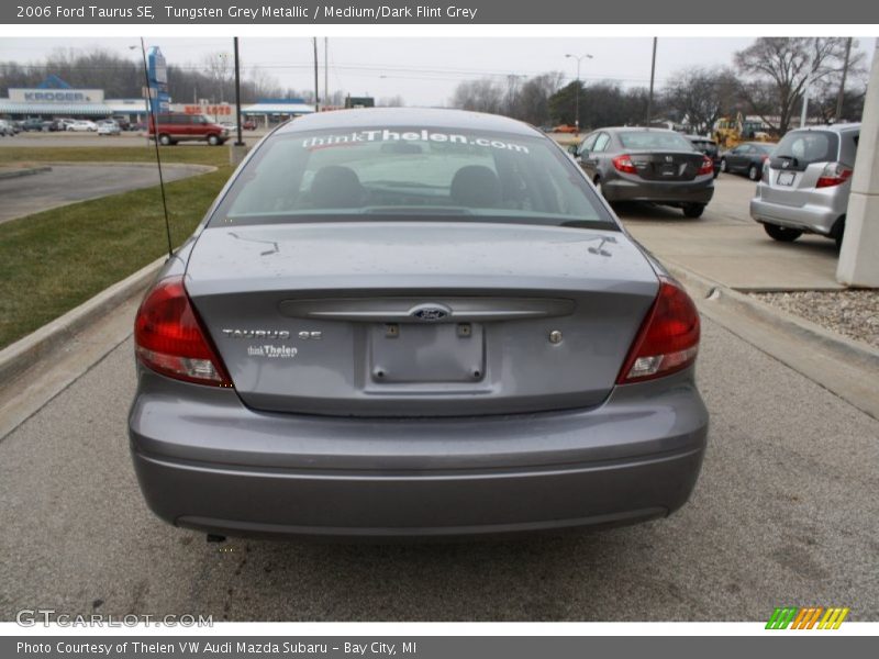 Tungsten Grey Metallic / Medium/Dark Flint Grey 2006 Ford Taurus SE