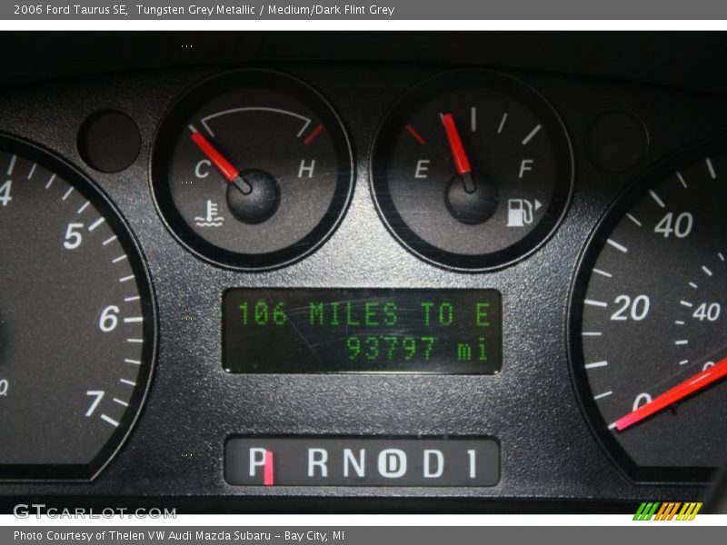 Tungsten Grey Metallic / Medium/Dark Flint Grey 2006 Ford Taurus SE