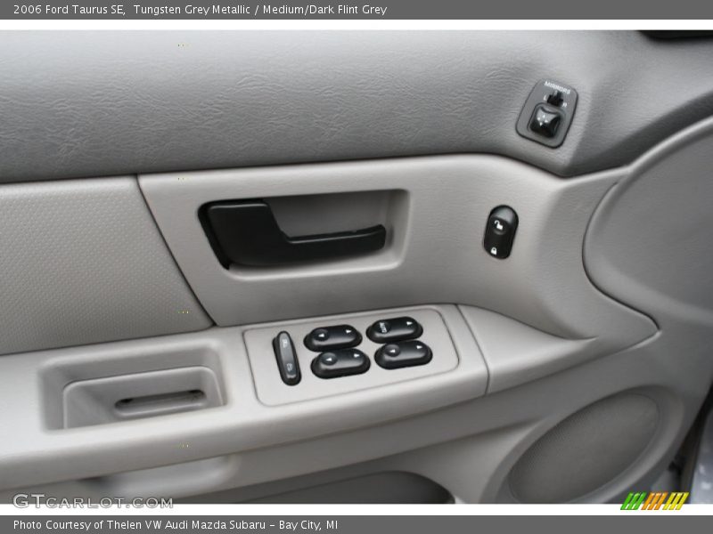 Tungsten Grey Metallic / Medium/Dark Flint Grey 2006 Ford Taurus SE