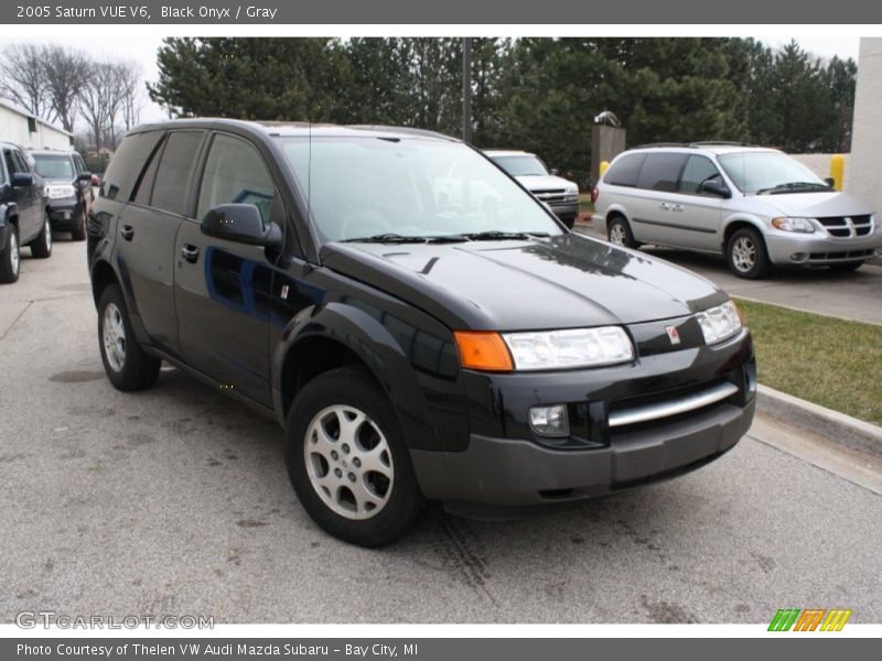 Black Onyx / Gray 2005 Saturn VUE V6