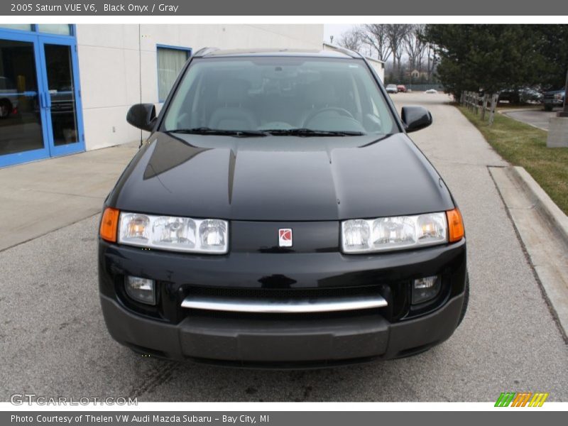 Black Onyx / Gray 2005 Saturn VUE V6