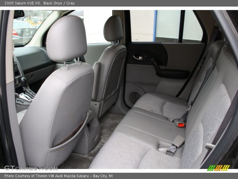 Black Onyx / Gray 2005 Saturn VUE V6
