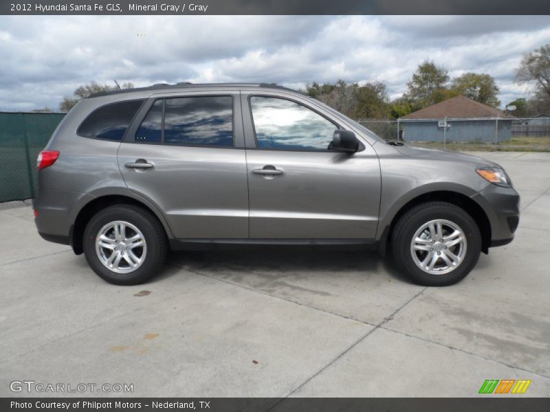 Mineral Gray / Gray 2012 Hyundai Santa Fe GLS