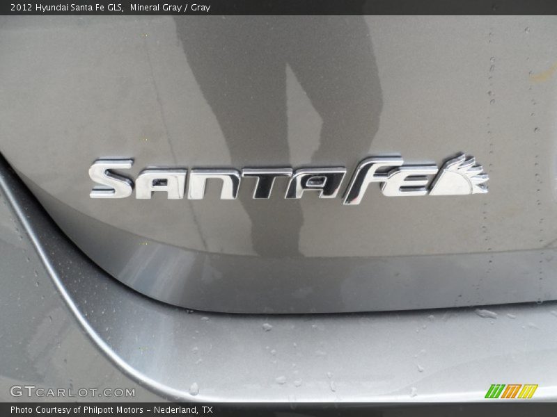 Mineral Gray / Gray 2012 Hyundai Santa Fe GLS