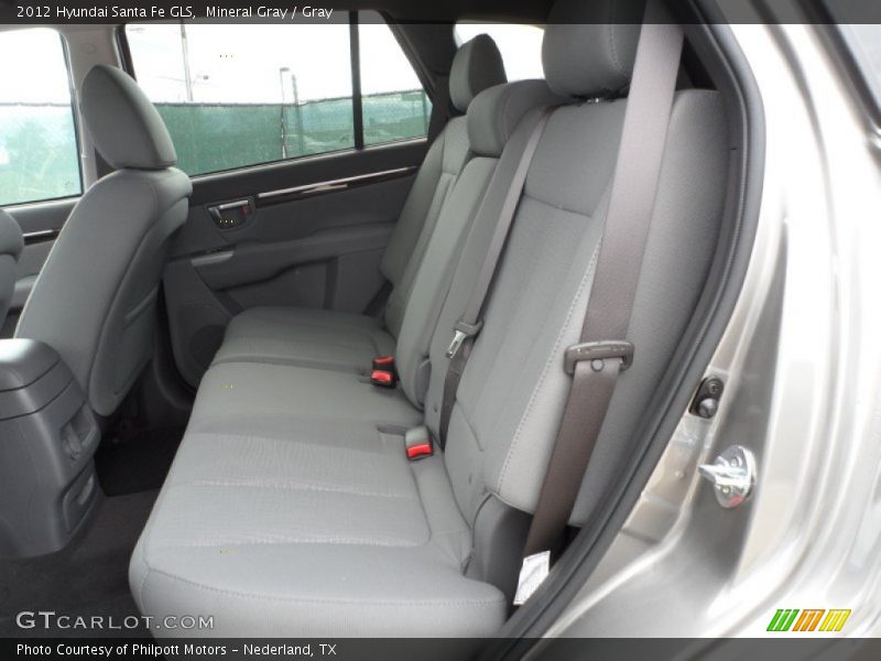 Mineral Gray / Gray 2012 Hyundai Santa Fe GLS