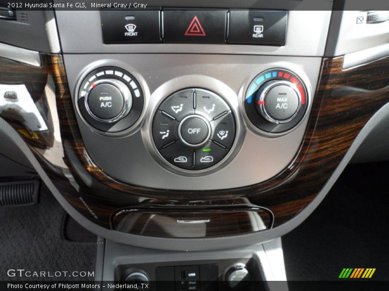 Mineral Gray / Gray 2012 Hyundai Santa Fe GLS