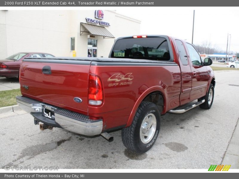 Toreador Red Metallic / Medium Parchment 2000 Ford F150 XLT Extended Cab 4x4
