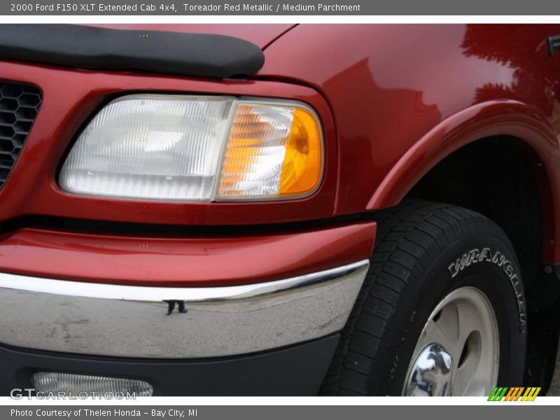 Toreador Red Metallic / Medium Parchment 2000 Ford F150 XLT Extended Cab 4x4
