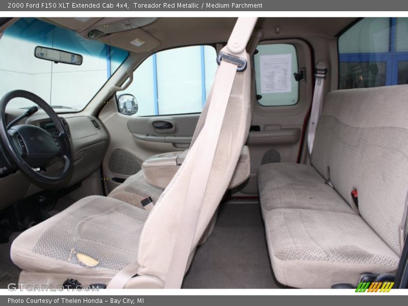 Toreador Red Metallic / Medium Parchment 2000 Ford F150 XLT Extended Cab 4x4